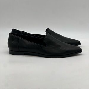 Frye Kenzie Venetian Flats. Size 8